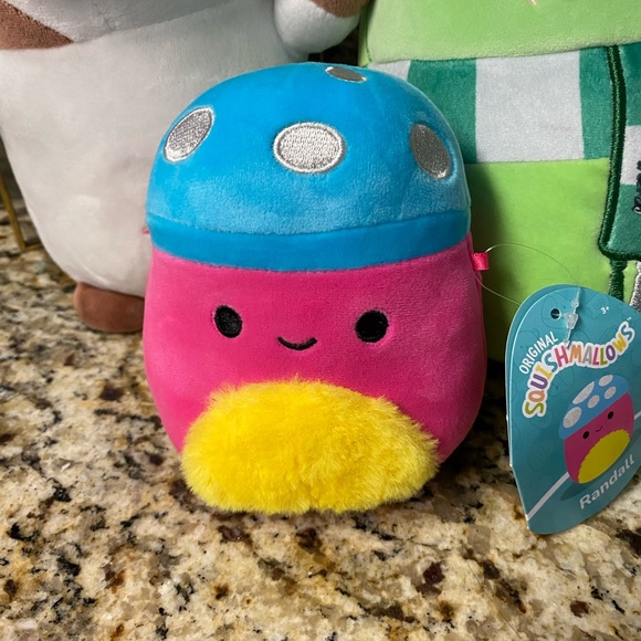 NWT 5” Randall the blacklight mushroom Squishmallow - Picture 1 of 4